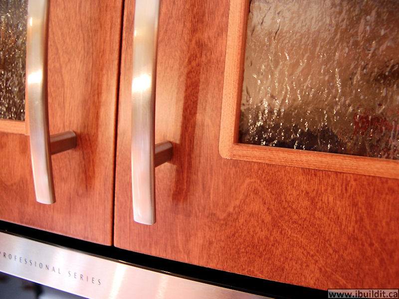 Installing Decorative Glass In Doors IBUILDIT.CA